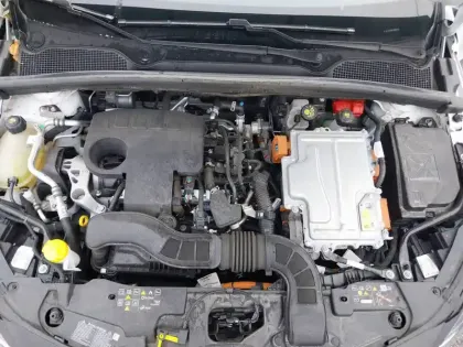 Photo 25 Renault Clio  E-Tech full hybrid 145