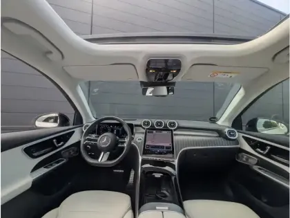 Photo 10 Mercedes GLC 300 de 4MATIC