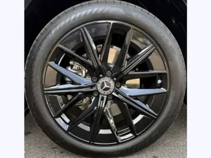 Photo 8 Mercedes GLB 220 AMG Line