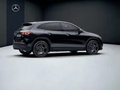 Photo 18 Mercedes GLA 200 AMG Line