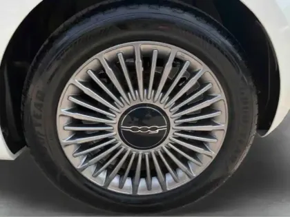Photo 9 Fiat 500 C e 118ch MY23