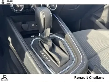 Photo 5 Renault Clio  1.6 E-Tech 145ch full hybrid Techno
