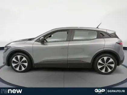 Photo 31 Renault Megane  E-Tech Electric EV60 130ch Evolution ER super charge -B