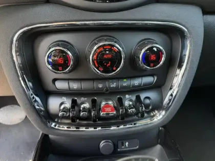 Photo 10 Mini Mini Clubman One  102ch Canonbury BVA7 5cv