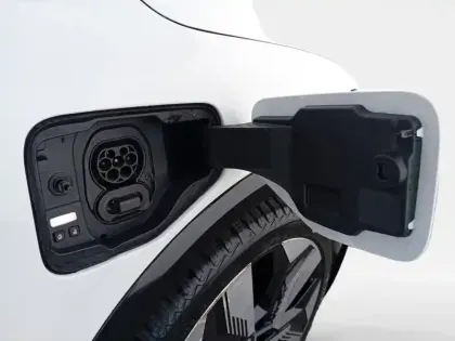 Photo 9 Renault Megane  E-Tech Electric EV60 220ch Techno super charge -C
