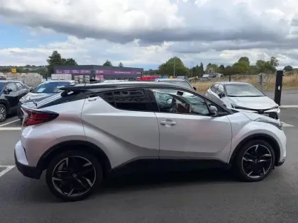 Photo 7 Toyota C-HR  2.0 Hybride 184ch GR Sport E-CVT
