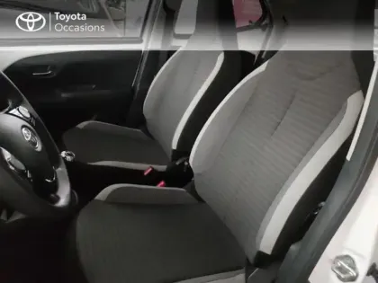 Photo 14 Toyota Aygo  1.0 VVT-i 72ch x-pro 5p
