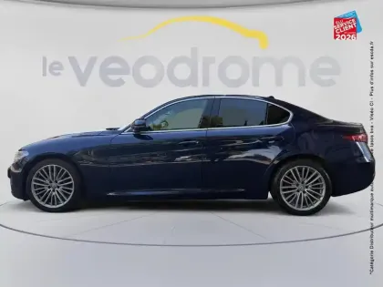 Photo 8 Alfa Romeo Giulia  2.2 JTD 160ch Ti AT8 MY20