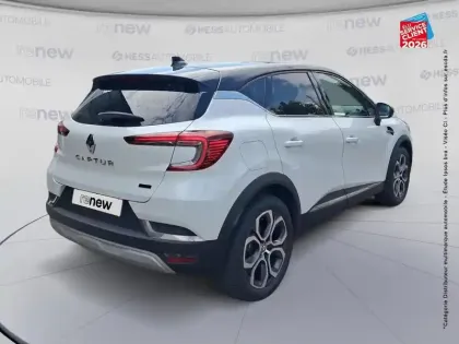 Photo 5 Renault Captur  1.6 E-Tech hybride 145ch Techno Fast Track