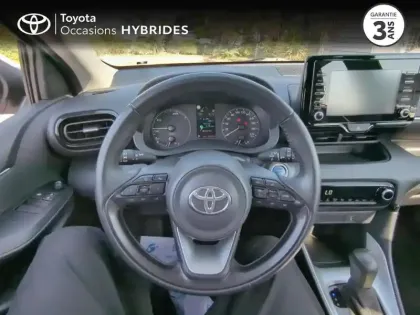 Photo 8 Toyota Yaris  116h Dynamic 5p MY22