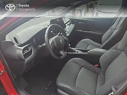 Photo 10 Toyota C-HR  1.8 Hybride 122ch Design Ultimate E-CVT