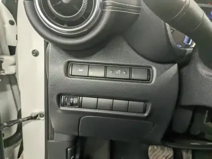 Photo 10 Nissan Juke  1.6 Hybrid 143ch N-Connecta 2023.5