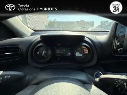 Photo 13 Toyota Yaris  Cross 116h Dynamic MY22