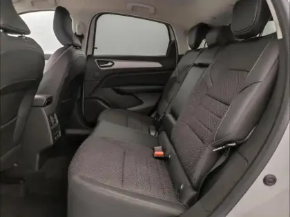 Photo 10 Renault Arkana  1.6 E-Tech hybride 145ch Intens