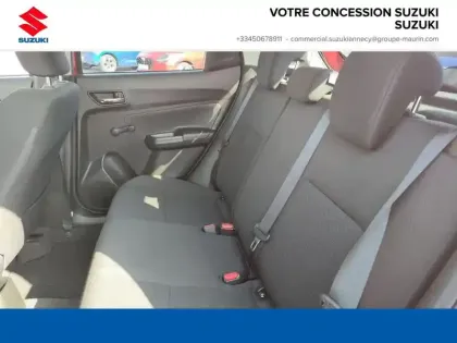 Photo 10 Suzuki Swift  1.2 Dualjet Hybrid 83ch Privilège