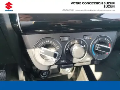 Photo 13 Suzuki Swift  1.2 Dualjet Hybrid 83ch Privilège