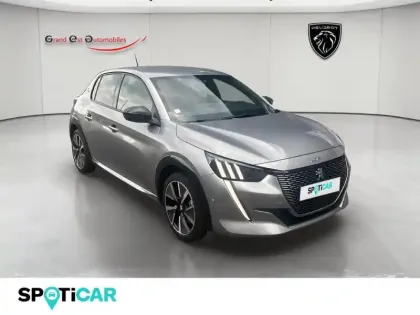 Photo 7 Peugeot 208  e- 136ch GT