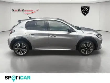 Photo 6 Peugeot 208  e- 136ch GT