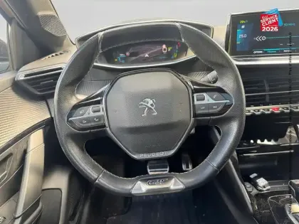 Photo 11 Peugeot 208  e- 136ch GT Line