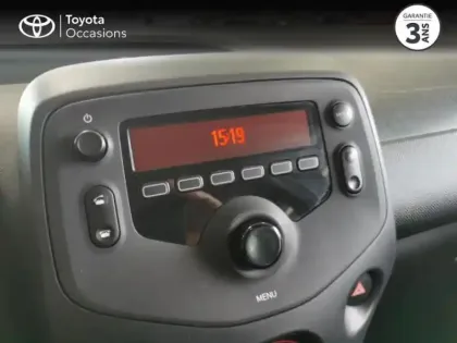 Photo 11 Toyota Aygo  1.0 VVT-i 72ch x-pro 5P MY19