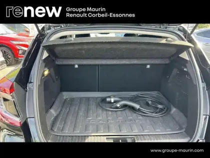 Photo 9 Renault Captur  1.6 E-Tech hybride rechargeable 160ch Initiale Paris -21
