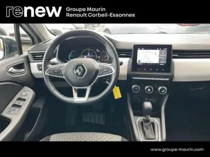 Photo 12 Renault Clio  1.6 E-Tech hybride 145ch Evolution
