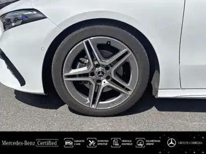 Photo 12 Mercedes Classe A  200 d 150ch AMG Line 8G-DCT