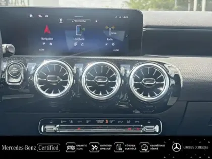 Photo 7 Mercedes Classe A  200 d 150ch AMG Line 8G-DCT