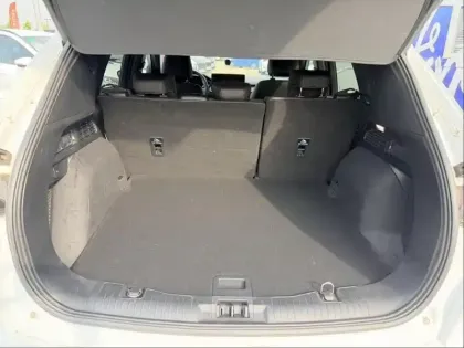 Photo 12 Ford Kuga  2.5 Duratec 180 ch Hybrid FlexiFuel ST-Line X Powershift