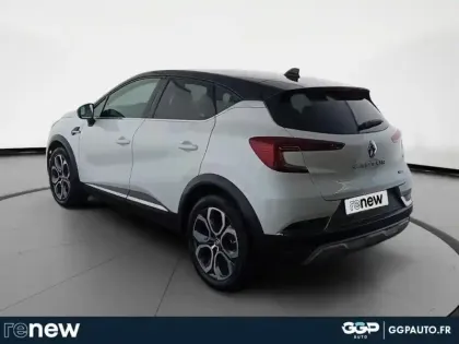Photo 17 Renault Captur  1.6 E-Tech hybride 145ch Techno Fast Track