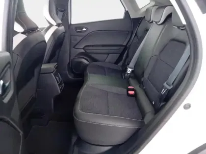 Photo 11 Renault Captur  1.6 E-Tech hybride 145ch Techno Fast Track
