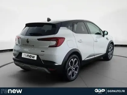 Photo 19 Renault Captur  1.6 E-Tech hybride 145ch Techno Fast Track