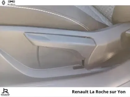 Photo 8 Renault Clio  1.0 TCe 100ch Evolution GPL