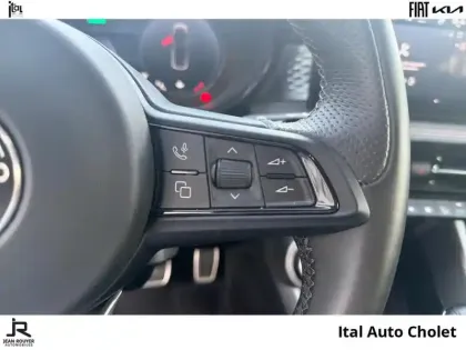 Photo 12 Alfa Romeo Tonale  1.5 Hybrid 130ch Sprint TCT
