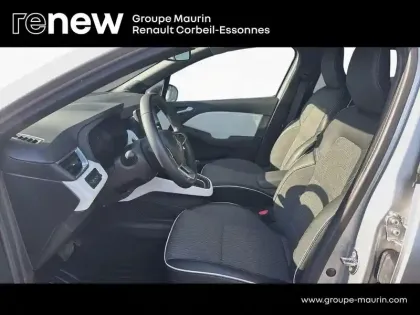 Photo 10 Renault Clio  1.6 E-Tech hybride 145ch Techno