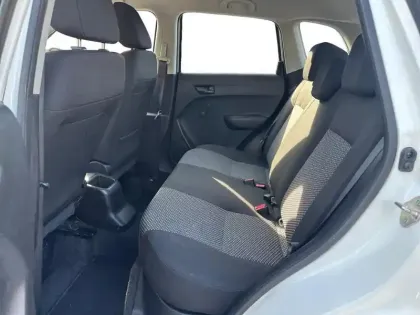 Photo 9 Suzuki Vitara  1.4 Boosterjet Hybrid 129ch Avantage