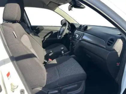 Photo 14 Suzuki Vitara  1.4 Boosterjet Hybrid 129ch Avantage
