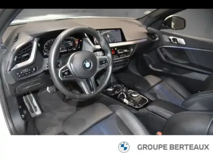 Photo 8 BMW Serie 1 Série 1 118dA 150ch M Sport 8cv