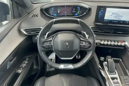 Photo 14 Peugeot 3008  Hybrid 225 e-EAT8