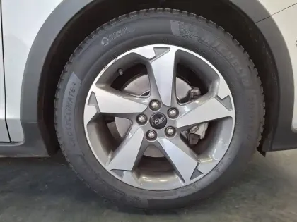 Photo 13 Ford Focus  SW 1.0 Flexifuel 125 S&S mHEV