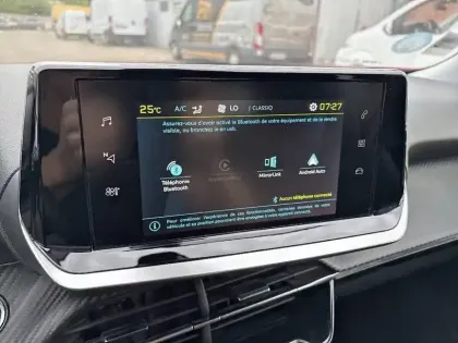 Photo 12 Peugeot 2008  Electrique 136 ch
