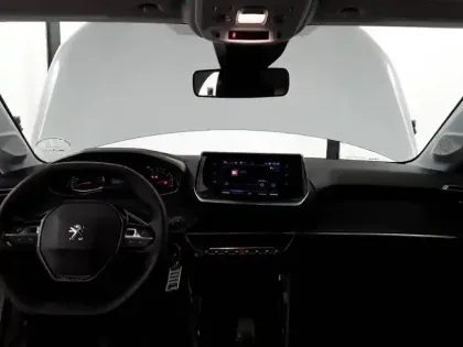 Photo 14 Peugeot 208  PureTech 75 S&S BVM5