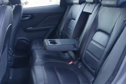 Photo 10 Jaguar F-Pace  2.0 D - 180 ch AWD BVA8