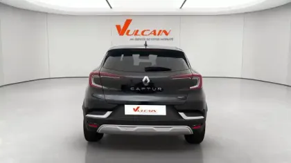 Photo 6 Renault Captur  E-Tech hybride 145