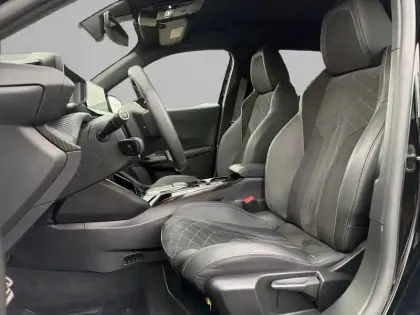 Photo 10 Peugeot 2008  Electrique 136 ch