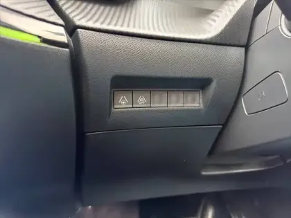Photo 20 Peugeot 2008  Electrique 136 ch