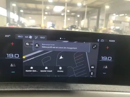 Photo 11 Peugeot 3008  Hybrid 145 e-DCS6