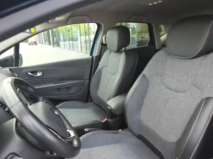 Photo 18 Renault Captur  TCe 120 Energy