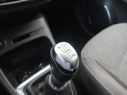 Photo 21 Renault Captur  TCe 120 Energy