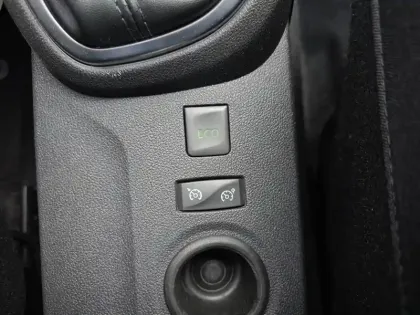 Photo 22 Renault Captur  TCe 120 Energy